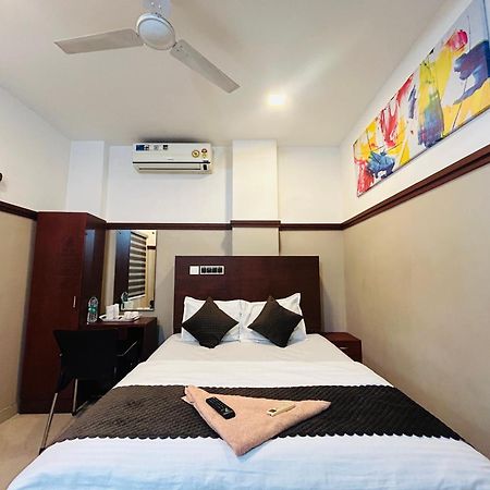 Rio Rooms Medical College Kozhikode Ngoại thất bức ảnh