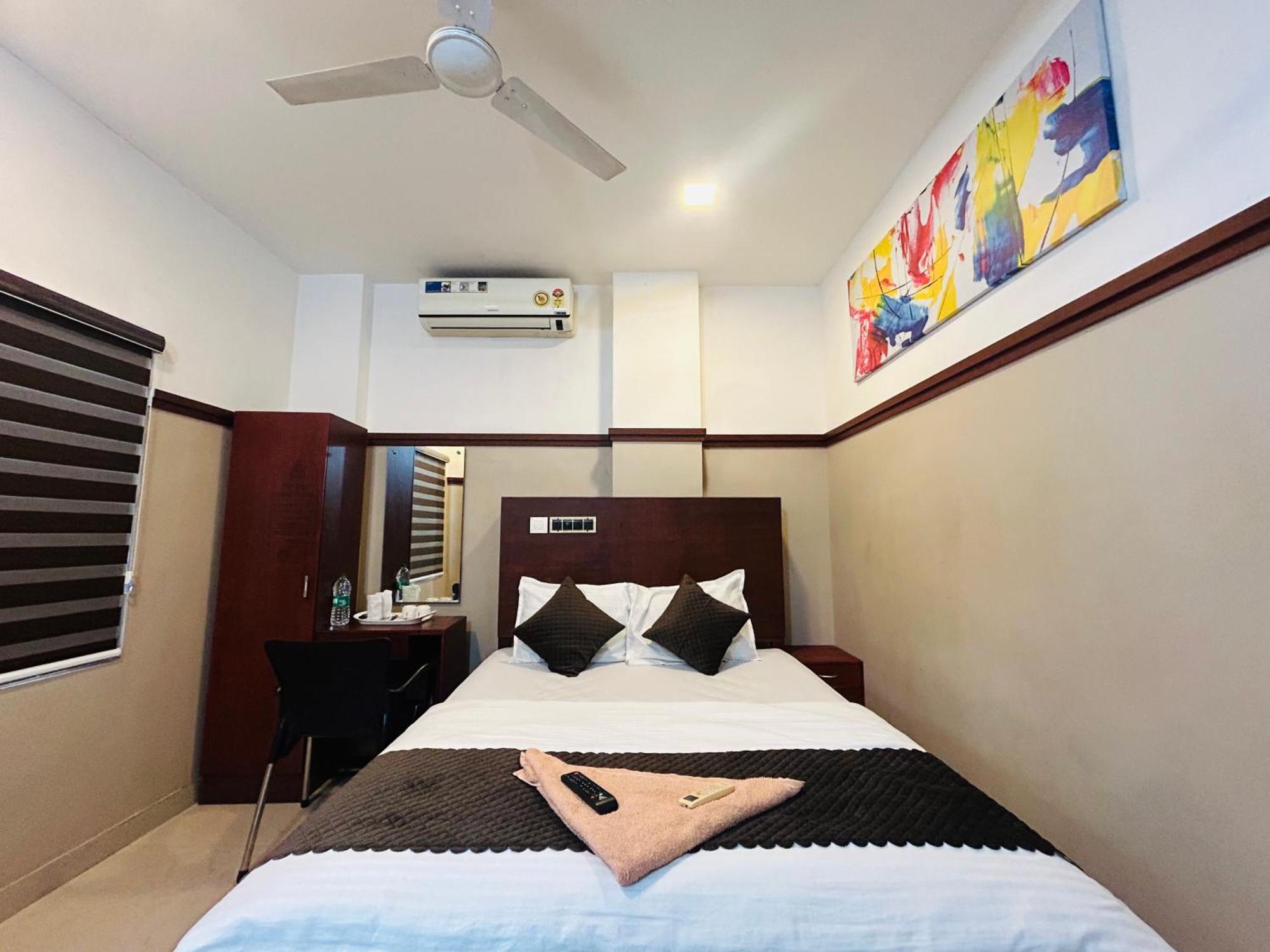 Rio Rooms Medical College Kozhikode Ngoại thất bức ảnh