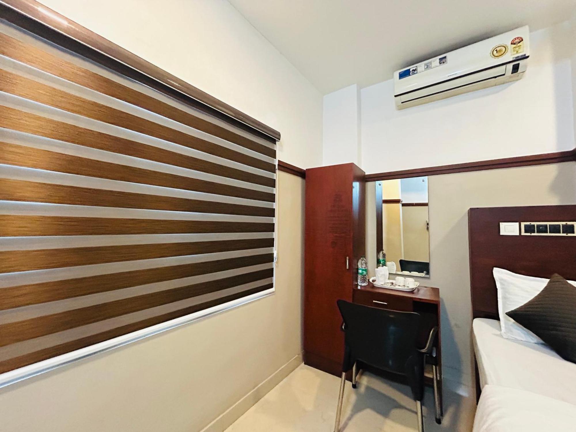 Rio Rooms Medical College Kozhikode Ngoại thất bức ảnh